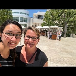 Meet your Posher, Liz